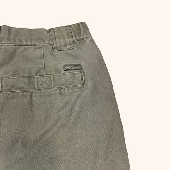 Columbia Cargo Shorts - Khaki - Picture 3 of 4